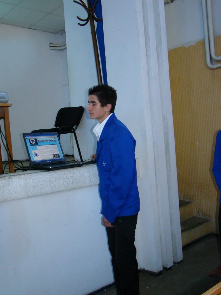 DSC04052.JPG